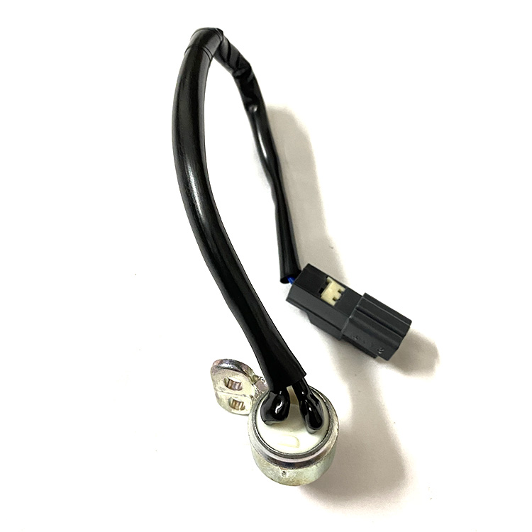 HINO加速器开关组件恒尼发动机零件S8438-02130 S843802130