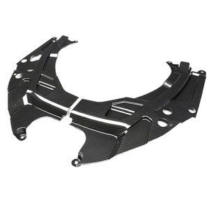 Pour BMW G87 M2 : Cache-phares en fibre de carbone sèche et protections latérales modifiées pour le compartiment moteur - Product Image 5