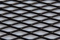 Grillage métallique galvanisé haute résistance, maille diamantée antidérapante pour clôture de chantier, marches d'escalier, plateforme industrielle