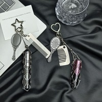 Chaînes de sac à rouge à lèvres en maille d'acier inoxydable pour femmes, porte-clés mignon et exquis, mini miroir, design étoile et cœur, sac à maquillage, porte-clés