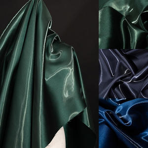 कस्टम सादा रंग मुद्रित तरल चमकदार अमेरिकी रेशमी साटन खिंचाव पॉलिएस्टर महिलाओं शाम की पोशाक साटन कपड़े थोक - Product Image 2