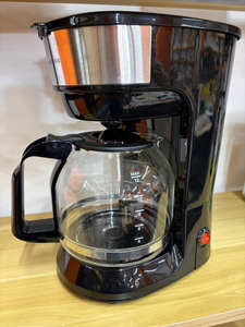Macchina per Caffè Elettrica Automatica in Acciaio Inox con Filtro Riutilizzabile, Capacità 12 Tazze, Design Moderno per Casa e Ufficio - Product Image 1