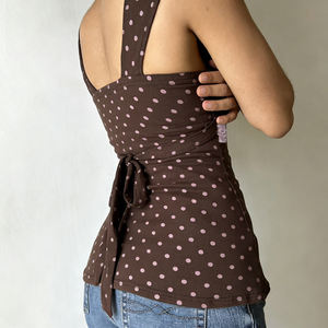 Top corto tipo camisola con cuello cuadrado y estampado de lunares para mujer, con panel de encaje y detalle de lazo en la espalda, corte ajustado - Product Image 2