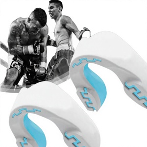 Protège-dents haute performance personnalisé pour la protection dentaire sportive, idéal pour l'entraînement de boxe et le fitness – Protège-dents pour adultes boxeurs - Product Image 1