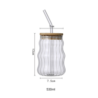 Gobelet à café en verre à grain vertical monocouche de 530 ml avec couvercle et paille