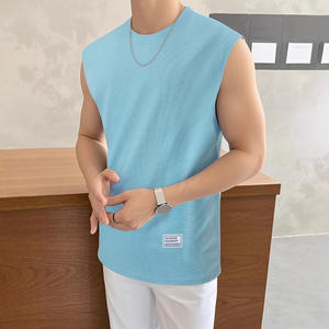 Nuevo chaleco deportivo casual sin mangas para hombre, estilo fitness, con letras bordadas, de secado rápido, para verano. - Product Image 2