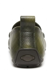 Mocasines con hebilla de color verde oliva para hombre, zapatos sin cordones con textura, calzado elegante, formal, informal y de negocios - Product Image 4