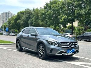 Mercedes-Benz <span class=keywords><strong>GLA</strong></span> <span class=keywords><strong>2018</strong></span> Gasolina Automático SUV de Pasajeros LHD Coche Usado para Exportación - Product Image 5
