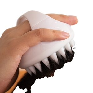 Brosse de massage du cuir chevelu en silicone pour la croissance des cheveux, brosse à shampooing pour la douche - Product Image 1