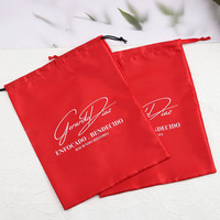 Sac à main en satin de soie de haute qualité avec cordon de serrage Sac à main d'emballage Sac à poussière Taille d'emballage avec logo personnalisé Caps de perruque Pochette en satin de poussière