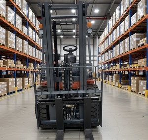 מלגזה קטנה 3 טון נוחה לתפעול עם מנוע דיזל, מלגזה דיזל 3.5 טון, מלגזה משומשת - Product Image 3