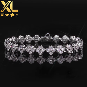 Wholesale 2026 New 14K Gold Filled Premium <b>Copper</b> Cut Claw Setting 0.3m Plating Vintage Elegant Four-Leaf Clover <b>Bangle</b> Unisex - Product Image 1