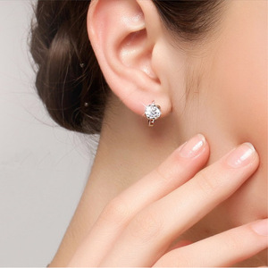 Orecchini a Clip Classici da Donna con Zirconi, Eleganti, Minimalisti, Versatili, Stile Europeo, Gioielli all'Ingrosso - Product Image 6