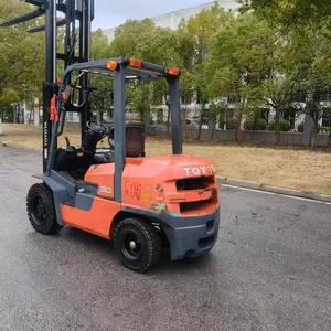 Toyota Used <b>Forklift</b> Diesel Engine Industrial Material Handling Equipment - Product Image 4