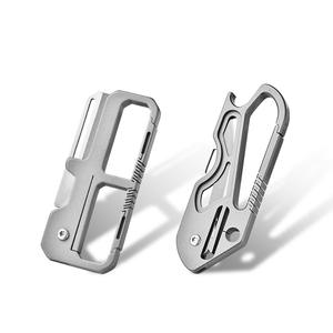 Porte-clés d'autodéfense en alliage de titane PioneerEDC, outil de survie multifonction portable, léger, étanche IP67, tout usage - Product Image 1