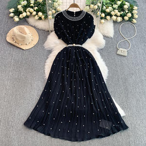 Robe d'été en mousseline de soie longue avec perles de luxe pour les femmes Loose Big Size Short Sleeve Crystal Birthday Evening Midi Pleated Dresses - Product Image 6