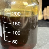 Huile Essentielle d'Oud Naturelle Pure Fermentée 10.1 en Gros, Extraction Supercritique au CO2, Notes Fraîches et Boisées, Origine Chine