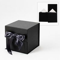 Boîte cadeau noire haut de gamme étanche avec compartiments, doublure en éponge, ruban de présentation, pour cadeaux saisonniers, emballage de vente au détail