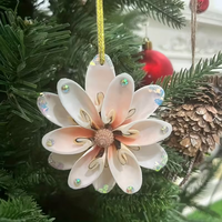 2 décorations suspendues en coquillages, style bohème, pour Noël, faites à la main, fleurs de coquillages, mariage à la plage, cadeau d'anniversaire côtier