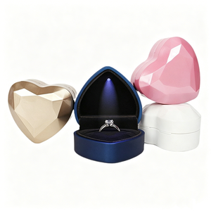 Heart-shaped Lighted Jewelry Box Glowing Ring Box Pendant Necklace Box Jewelry Packaging Box Wholesale - Product Image 1