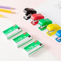 Mini Agrafeuse Ergonomique à Succès Commercial, Ensemble Thème Dessin Animé Couleurs Macaron, Utilise 10 Agrafes #   Agrafes