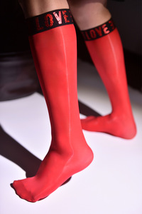 Chaussettes pour hommes d'été, fines, <span class=keywords><strong>mi</strong></span>-mollet, en <span class=keywords><strong>nylon</strong></span> noir, formelles, pour affaires, avec huile de cheval, légères et résistantes à l'eau - Product Image 6