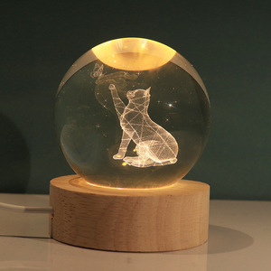 Veilleuse <span class=keywords><strong>LED</strong></span> <span class=keywords><strong>Pikachu</strong></span> Stitch <span class=keywords><strong>Lampe</strong></span> boule de cristal durable avec lumière blanche chaude Cadeau parfait pour la chambre à coucher - Product Image 4