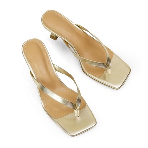 <span class=keywords><strong>Sandali</strong></span> Infradito da Donna con <span class=keywords><strong>Tacco</strong></span> <span class=keywords><strong>Basso</strong></span> e Punta Quadrata, Scarpe da Donna con <span class=keywords><strong>Tacco</strong></span> <span class=keywords><strong>Basso</strong></span> e Punta Aperta Quadrata, ODM OEM - Product Image 5