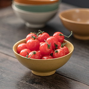 Tazones de Cerámica Hechos a Mano con Esmalte Craquelado Vintage para Uso Doméstico y Servicio de Alimentos - Product Image 3