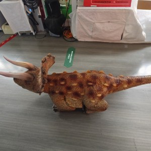 Étui en cuir pour robot chien Yushu, motif dinosaure Triceratops, avec fonction de personnalisation - Product Image 4