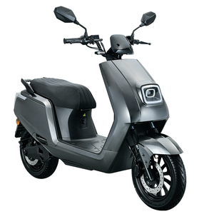 Hochgeschwindigkeits-E-Scooter mit 3000W Bürstenlosem Motor, Abnehmbarer Aluminium-Lithium-Batterie, 200kg Tragkraft, Wasserdicht, 120km Reichweite - Product Image 3