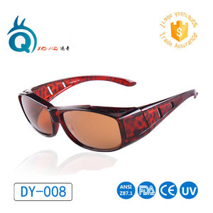 Gafas de Sol Unisex con Protección UV400, Lentes Polarizadas TAC, para Deportes al Aire Libre, Ciclismo y Conducción, Color Negro Flor de Té - Product Image 5
