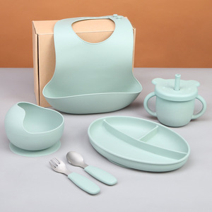 Juego de tenedor y cuchara de acero inoxidable para bebés, utensilios de alimentación de silicona con mango corto para bebés de 0 a 12 meses - Product Image 2