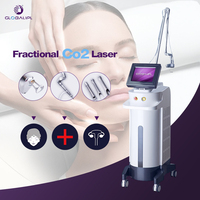Machine à laser fractionné au CO2 avancée 10600 nm pour le renouvellement de la peau, la minimisation des pores, l'élimination des cicatrices, le traitement des rides et le rajeunissement