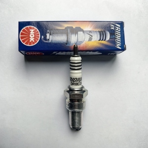 Bougie d'allumage de moto d'origine NGK en gros Bujia 6681 DR8EIX pour Honda <span class=keywords><strong>Hawk</strong></span> CB400N/T/T-AT 400CC, quatre pistes 300EX 300CC - Product Image 4