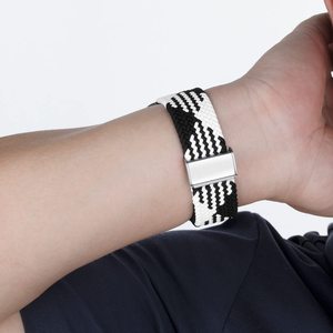 Correa de reloj de repuesto transpirable suave de nailon elástico con hebilla ajustable de bucle trenzado para <span class=keywords><strong>Apple</strong></span> <span class=keywords><strong>Watch</strong></span> Band 49mm 41mm - Product Image 5