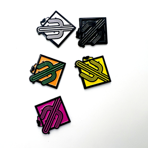 Fabricantes de pines de solapa Ticket to Happiness to Anywhere <span class=keywords><strong>Pin</strong></span> Badge Logotipo de metal esmaltado suave con tarjeta de respaldo Pines de metal personalizados - Product Image 6