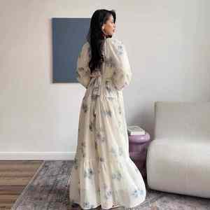 Женское Платье макси с цветочным принтом, с длинным рукавом, круглым вырезом и оборками, повседневное свободное платье на шнуровке, подходит для большинства - Product Image 5