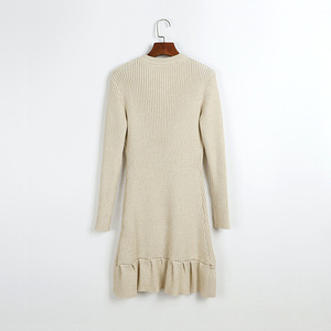 2026 新款奢华女式金色连衣裙圆领长袖针织荷叶边短裙秋季休闲迷你连衣裙女式 - Product Image 3