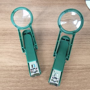 Loupe en acier inoxydable, coupe-ongles multifonctionnel anti-éclaboussures pour personnes âgées et enfants, personnalisable - Product Image 2