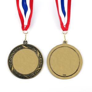 Personalizza il Tuo Logo Gratuitamente su Medaglie Sportive in Lega di Zinco Placcata di Alta Qualità, Disponibili in Stock e Senza Necessità di <span class=keywords><strong>Stampi</strong></span> - Product Image 3