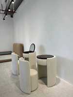 Tabouret de coiffeuse moderne et minimaliste en pin massif avec miroir rabattable et rangement, ensemble de maquillage écologique pour chambre et hôtel