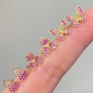 อาซูโอ 18K ทองคำแท้สีเหลืองธรรมชาติ ประดับด้วยพลอยสีชมพูและเพชร ต่างหูทรงน้ำเต้าขนาดเล็ก ของขวัญสำหรับเด็กผู้หญิงและเด็กๆ ในงานวันเกิด - Product Image 4