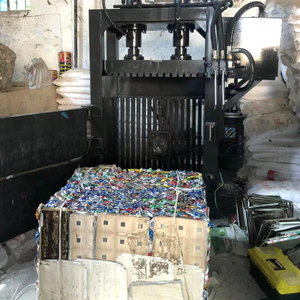 Presse à balles <span class=keywords><strong>hydraulique</strong></span> verticale Machine à balles <span class=keywords><strong>hydraulique</strong></span> verticale de 80 tonnes - Product Image 3