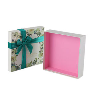 Wholesale Luxury Custom Design Logo High Quality Gift Paper Craft Paper Wrap <span class=keywords><strong>The</strong></span> Gift Box With A Bow Ribbon - Product Image 4