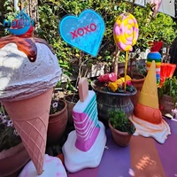 Statues géantes en résine pour l'extérieur, décorations de Noël Thème Pays des Bonbons pour Halloween et Pâques - Modèles peints en fibre de verre
