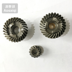 Vente directe de pièces de moteur hors-bord SUKUZI 15HP, nouveau engrenage avant 2 temps 57510-93902 avec démarrage électrique, engrenages marins - Product Image 1