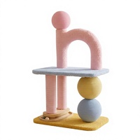 Perchoir à gratter pour chat en bois massif à 2 niveaux, style Macaron, écologique, de haute qualité, avec jouet interactif à balle, design élégant
