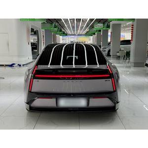 Auto Usata Guazi 2025 XPeng P7 Pronta per la Spedizione, Completamente Elettrica, Nuova Energia, Automatica, Hatchback, Guida a Sinistra, per Utenti EV a Lunga Autonomia, 5 Posti - Product Image 4