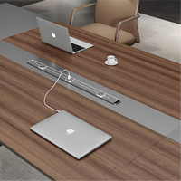 Table de conférence moderne de luxe pour 6 à 12 personnes avec système de rail électrique intelligent, grand bureau de réunion pour bureau de PDG